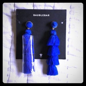 NWT BaubleBar cobalt Blue Gabriella earrings